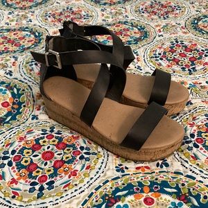 Size 10 Torrid Black Platform Wedge